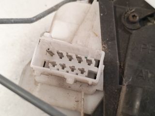 bontott PEUGEOT 607 Bal első Ajtózár