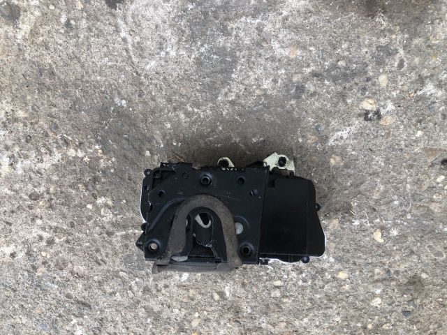 bontott PEUGEOT 607 Bal első Ajtózár