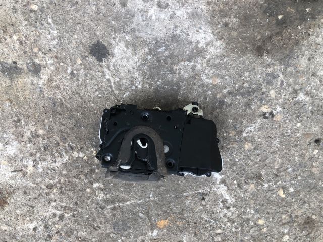 bontott PEUGEOT 607 Bal első Ajtózár