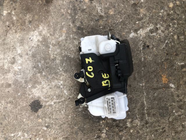 bontott PEUGEOT 607 Bal első Ajtózár