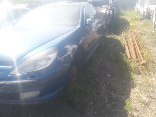 bontott PEUGEOT 607 Bal első Sárvédő