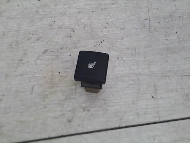 bontott PEUGEOT 607 Bal első Ülésfűtés Kapcsoló