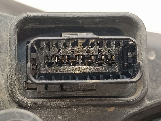 bontott PEUGEOT 607 Bal Fényszóró