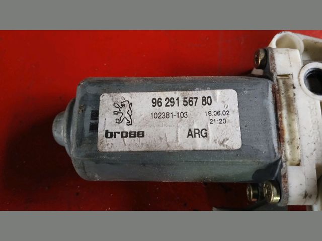 bontott PEUGEOT 607 Bal hátsó Ablakemelő Szerkezet (Elektromos)