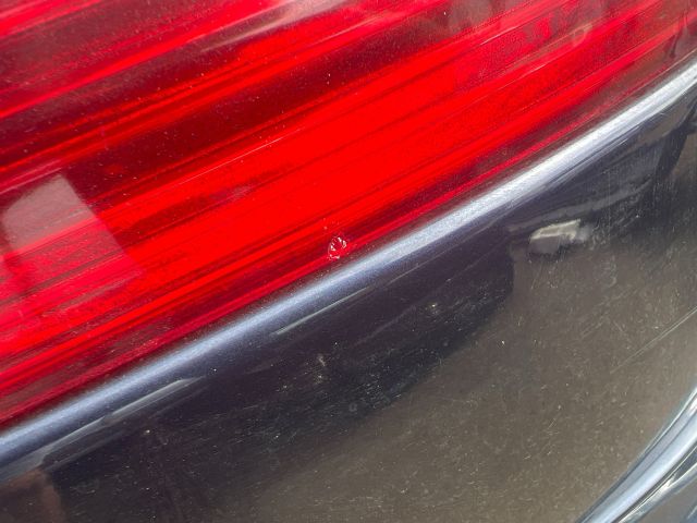 bontott PEUGEOT 607 Bal Hátsó Lámpa