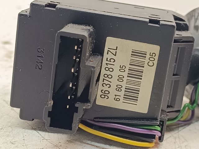 bontott PEUGEOT 607 Bal Kormánykapcsoló Irányjelző