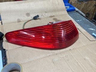 bontott PEUGEOT 607 Bal Külső Hátsó Lámpa