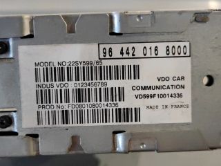 bontott PEUGEOT 607 CD / DVD Tár