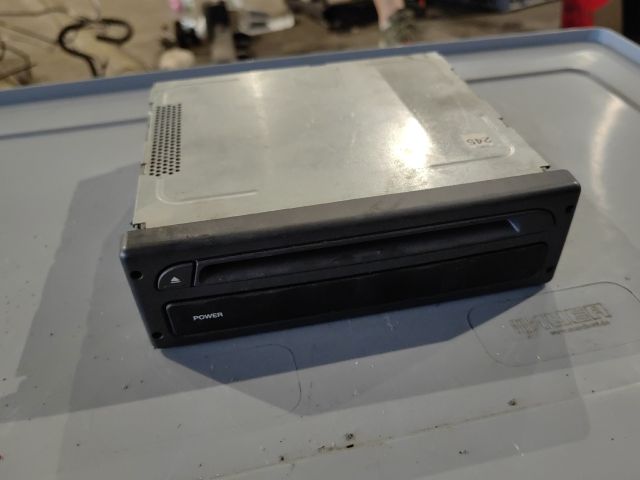 bontott PEUGEOT 607 CD / DVD Tár