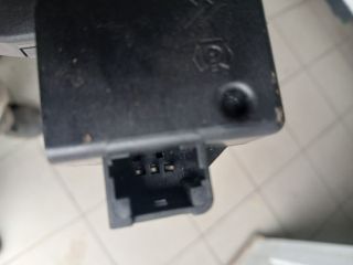 bontott PEUGEOT 607 Csomagtérajtó Zárszerkezet