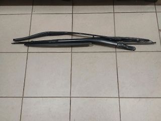 bontott PEUGEOT 607 Első Ablaktörlő Kar