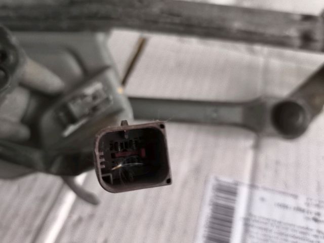 bontott PEUGEOT 607 Első Ablaktörlő Szerkezet Motorral