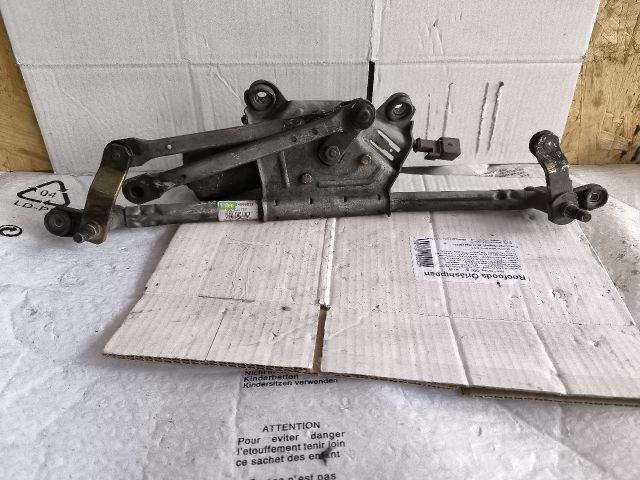 bontott PEUGEOT 607 Első Ablaktörlő Szerkezet Motorral