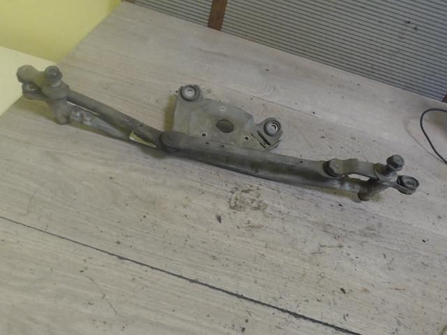 bontott PEUGEOT 607 Első Ablaktörlő Szerkezet