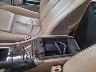 bontott PEUGEOT 607 Első Lökhárító (Részeivel)