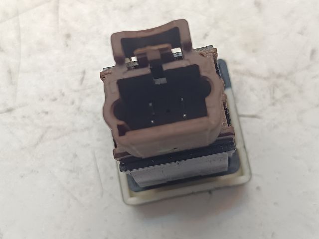 bontott PEUGEOT 607 ESP Kapcsoló