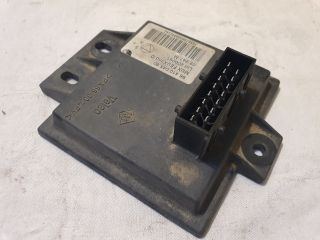 bontott PEUGEOT 607 Fényszóró Elektronika