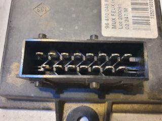 bontott PEUGEOT 607 Fényszóró Elektronika