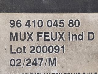 bontott PEUGEOT 607 Fényszóró Elektronika