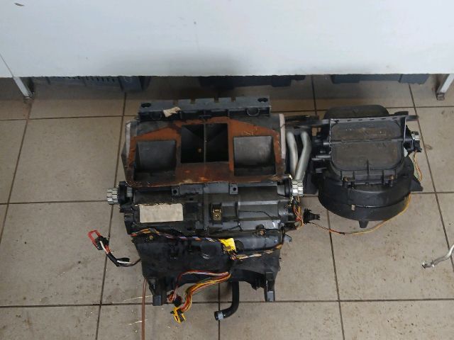 bontott PEUGEOT 607 Fűtés Box