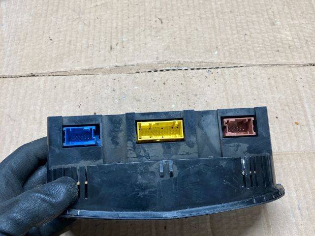 bontott PEUGEOT 607 Fűtéskapcsoló (digit klímás)