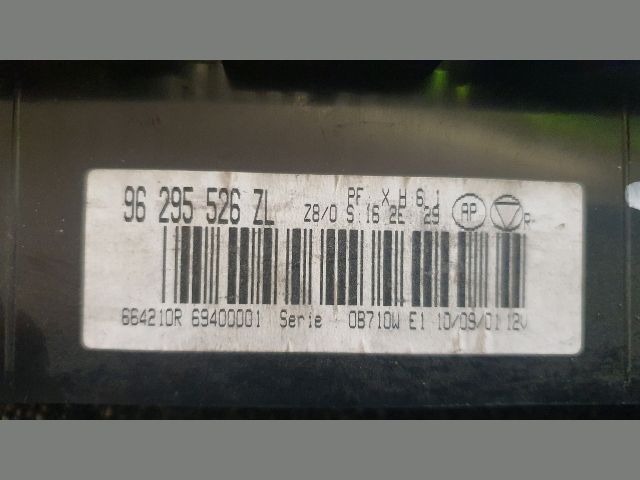 bontott PEUGEOT 607 Fűtéskapcsoló (digit klímás)