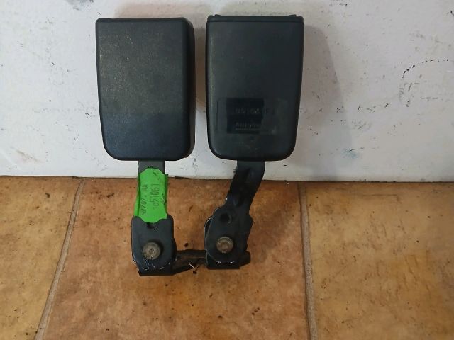 bontott PEUGEOT 607 Hátsó középső Biztonsági Öv Csat