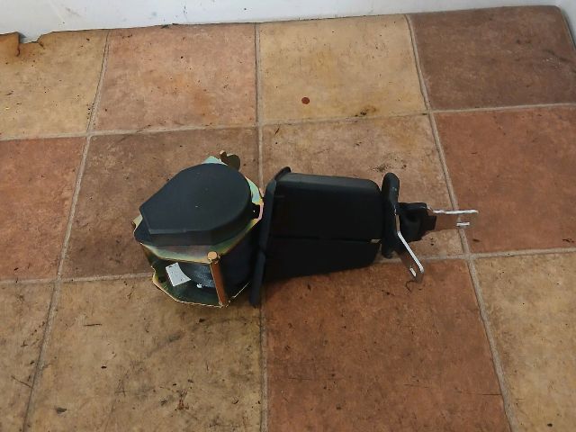 bontott PEUGEOT 607 Hátsó középső Biztonsági Öv