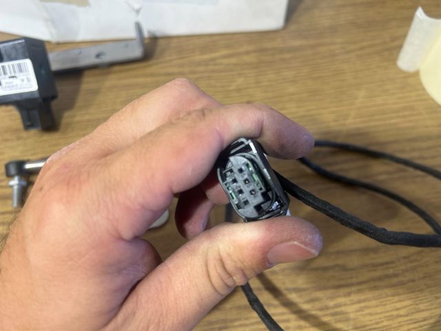 bontott PEUGEOT 607 Hátsó Xenon Szintszabályzó Jeladó