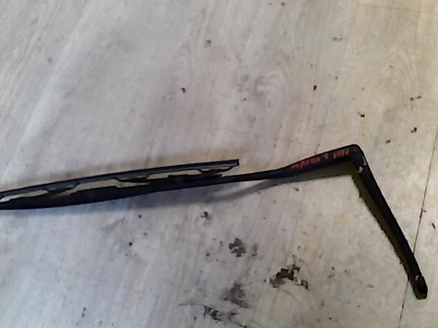 bontott PEUGEOT 607 Jobb első Ablaktörlő Kar