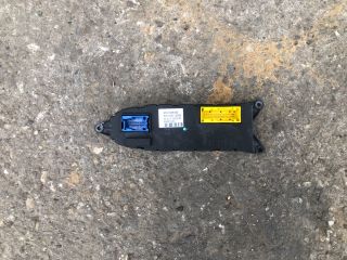 bontott PEUGEOT 607 Jobb első Ajtó Vezérlőegység