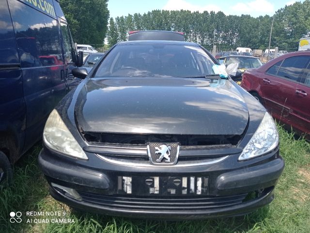 bontott PEUGEOT 607 Jobb első Dobbetét (Kerékjárati, Műanyag)