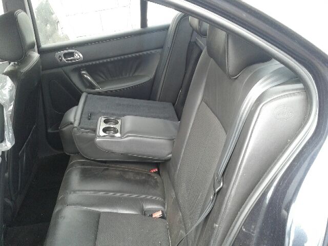 bontott PEUGEOT 607 Jobb első Sárvédő