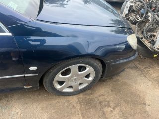 bontott PEUGEOT 607 Jobb első Sárvédő