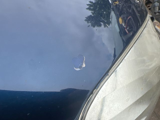 bontott PEUGEOT 607 Jobb első Sárvédő