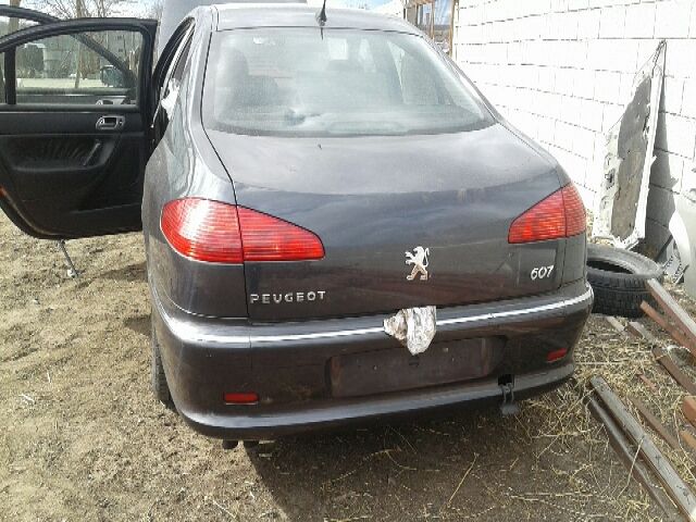 bontott PEUGEOT 607 Jobb első Sárvédő