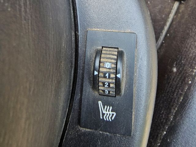 bontott PEUGEOT 607 Jobb első Ülésfűtés Kapcsoló