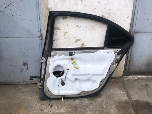 bontott PEUGEOT 607 Jobb hátsó Ajtó (Üres lemez)