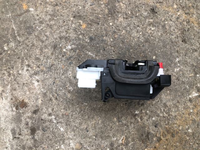 bontott PEUGEOT 607 Jobb hátsó Ajtózár