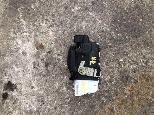 bontott PEUGEOT 607 Jobb hátsó Ajtózár