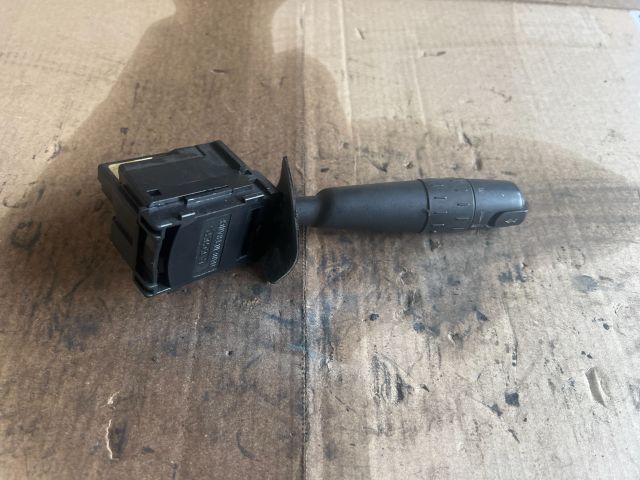 bontott PEUGEOT 607 Jobb Kormánykapcsoló Ablaktörlő