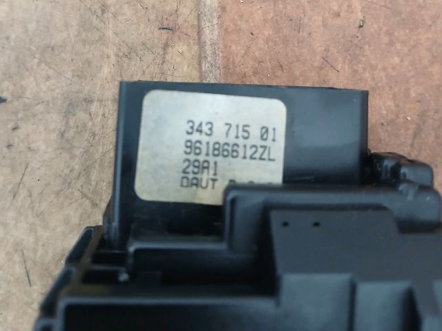 bontott PEUGEOT 607 Jobb Kormánykapcsoló Ablaktörlő