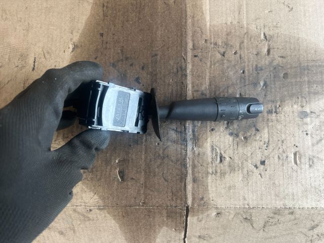 bontott PEUGEOT 607 Jobb Kormánykapcsoló Ablaktörlő