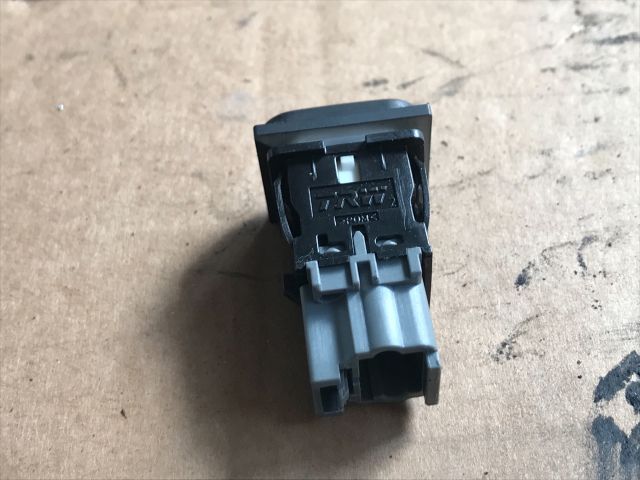 bontott PEUGEOT 607 Kapcsoló (Magában)