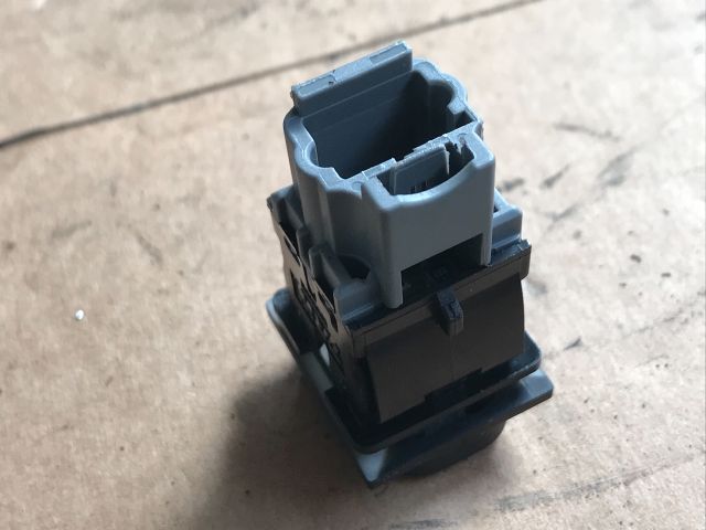 bontott PEUGEOT 607 Kapcsoló (Magában)