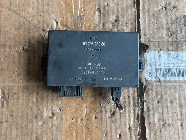 bontott PEUGEOT 607 Komfort Elektronika