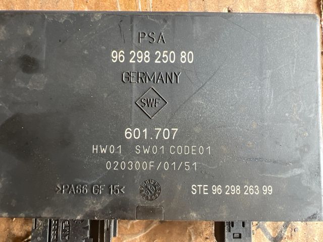 bontott PEUGEOT 607 Komfort Elektronika