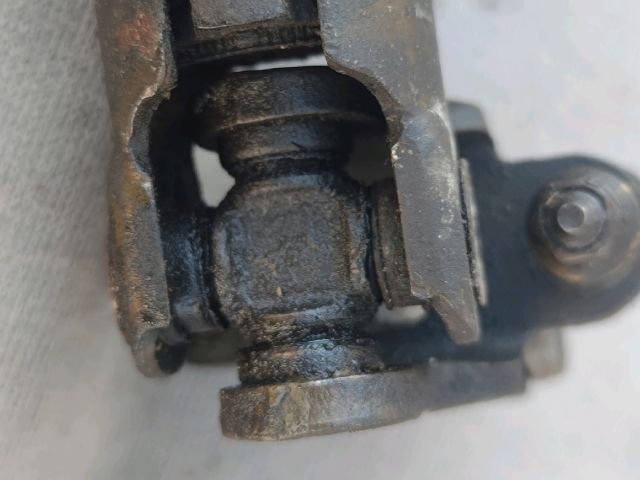 bontott PEUGEOT 607 Kormánykardán