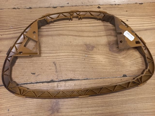 bontott PEUGEOT 607 Középkonzol Keret