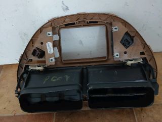 bontott PEUGEOT 607 Középső Szellőző